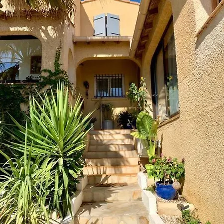 Charmante Villa Avec Une Ame. Pignan Exterior photo