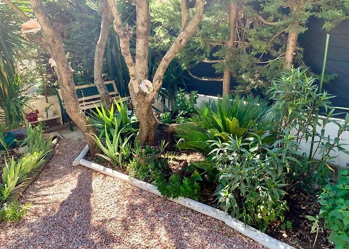 Charmante Villa Avec Une Ame.